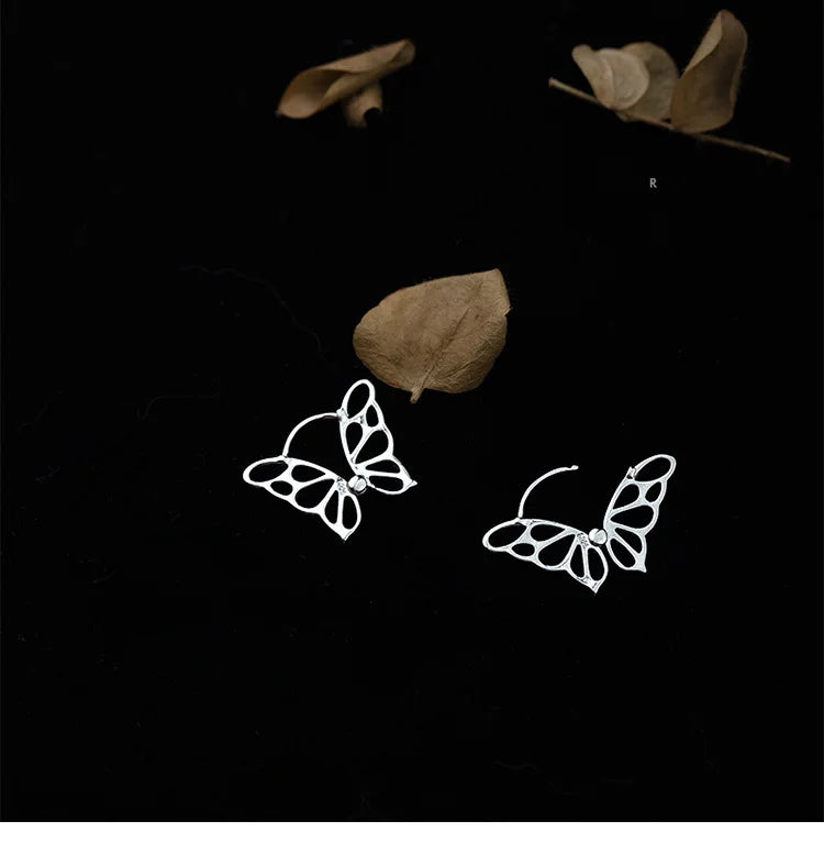 New Arrivals Fashion Temperament  Silver Color Butterfly Ear Buckle Huggie Hoop  Earrings For Women Girls Elegant Accessories