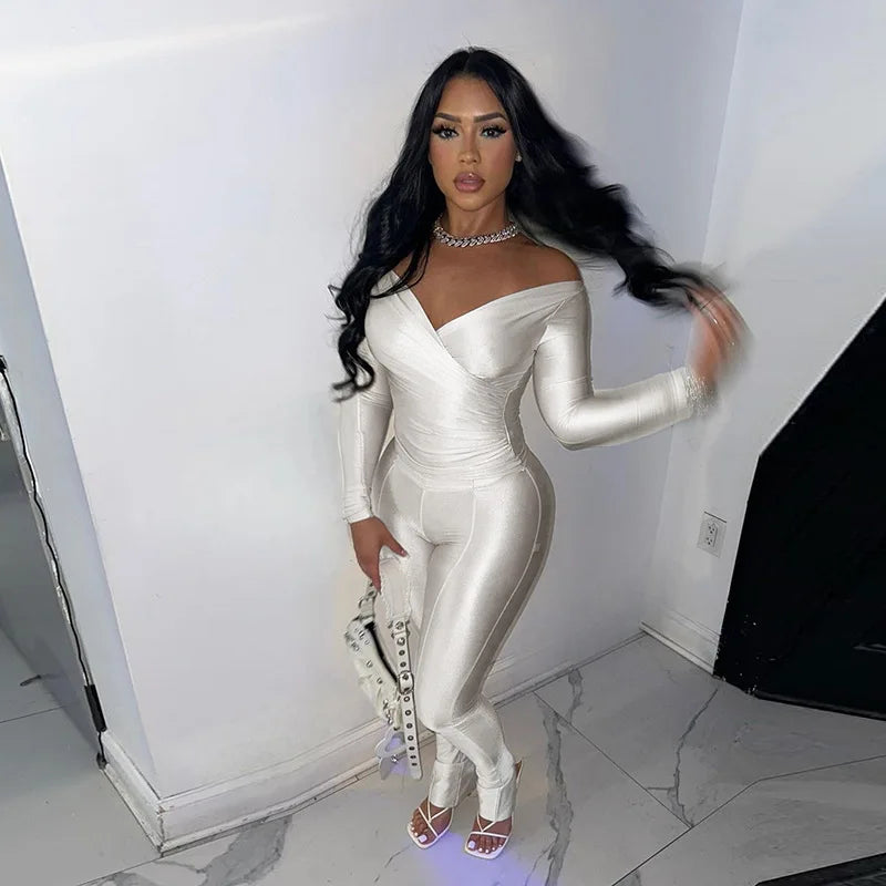 Three Sisters New Arrivals Autumn Winter Fashion Casual Home Solid Color Long Sleeve V-neck Ladies Two Piece Sets Pantsuits